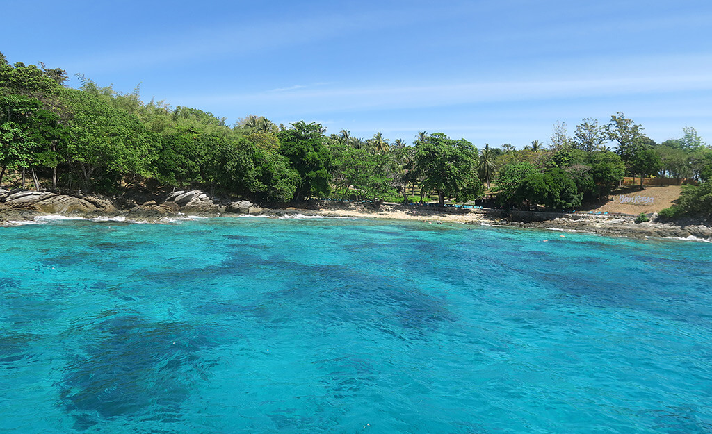 Racha Yai Island Dive Sites - Diving at Raya Island
